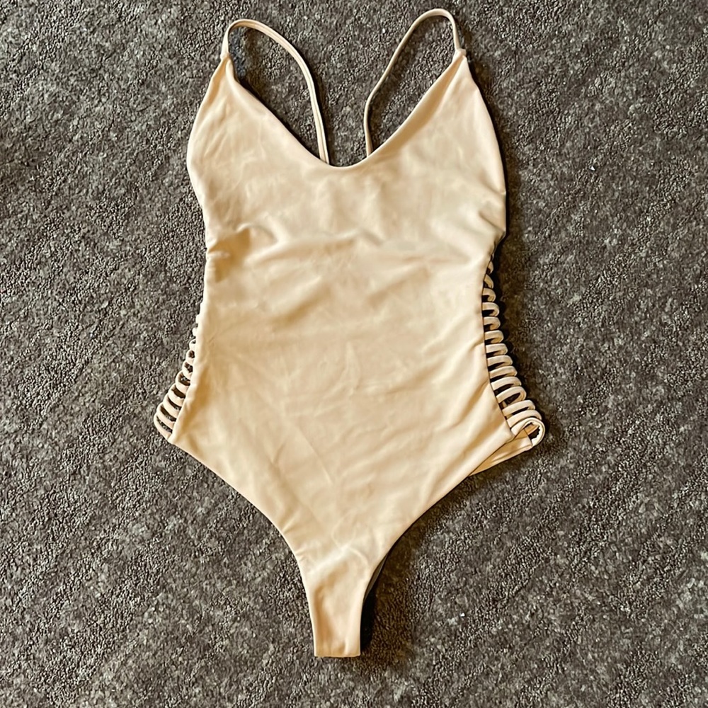 Stone fox one piece